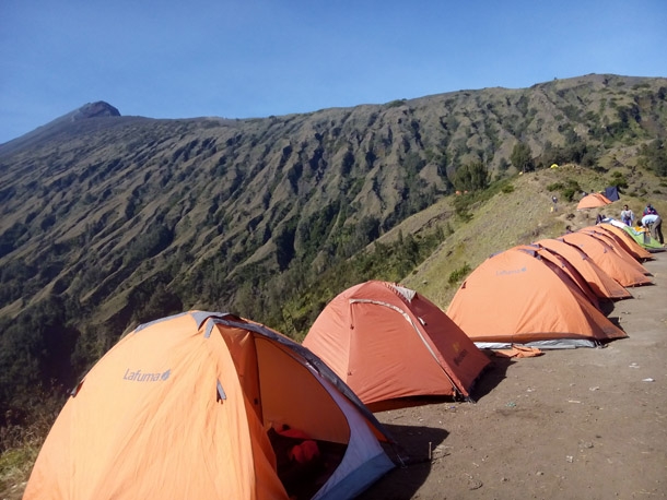 Campsite on Sembalun Crater rim 2639M on Mount Rinjani trek