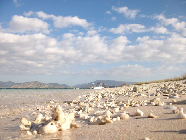 Kenawa island on the west of Sumbawa