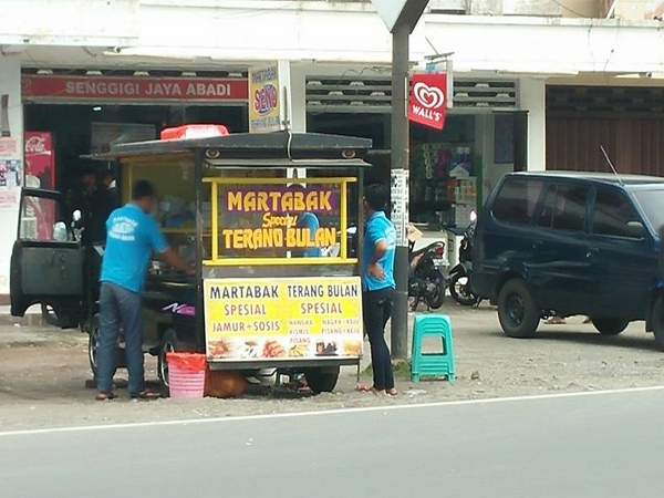 Martabak and terang bulan famous street food in Senggigi town